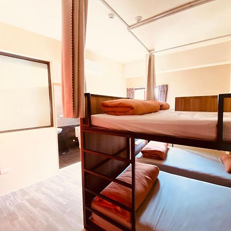 Dreamy Nomads Hostel日月潭背包客 Юйчи Экстерьер фото