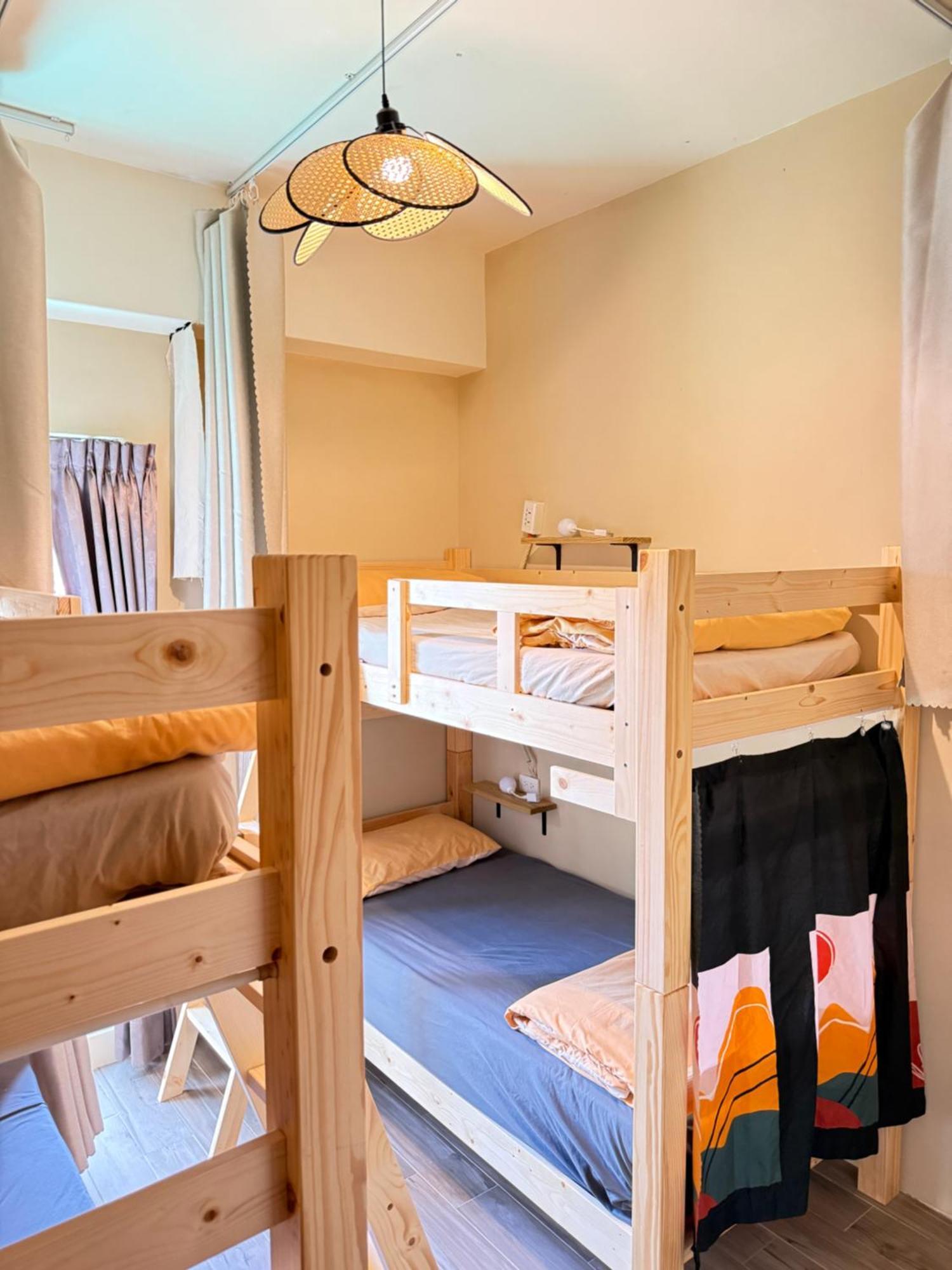 Dreamy Nomads Hostel日月潭背包客 Юйчи Экстерьер фото